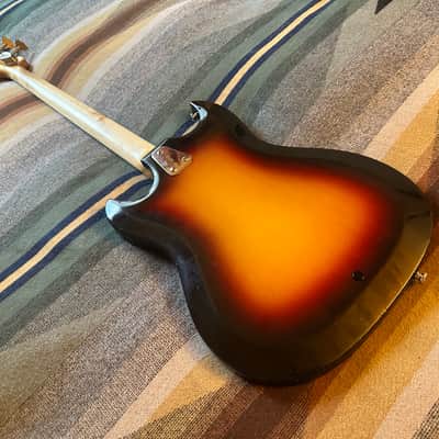 1965 Hagstrom II B Bass Guitar w/ Hardshell Case – Vintage Swedish Short Scale – Sunburst image 7