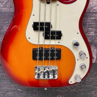 Fender Precision Bass Deluxe bass Guitar (Wuakesha WI) image 8