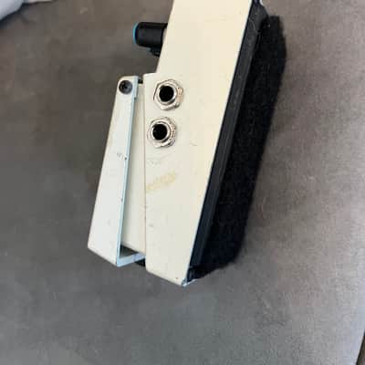 Boss DD-3(b) Digital Delay 2001 - Present - White image 2