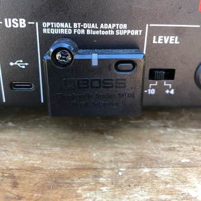 Boss Waza TAE Core w/ Bluetooth receiver for phone app. image 2