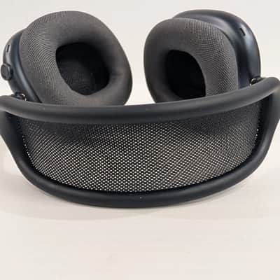 Apple AirPods Max image 7