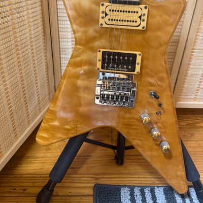 Carvin V220 1980’s - Quilted Maple image 2