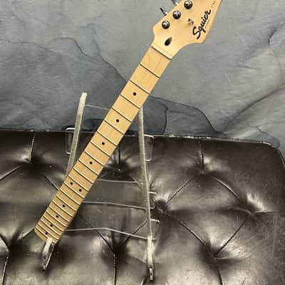 Squier Loaded Stratocaster Neck with Maple Fingerboard image 2