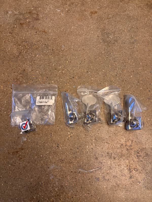 Fender Mustang Bass Gotoh Tuners - Chrome - Like New image 1