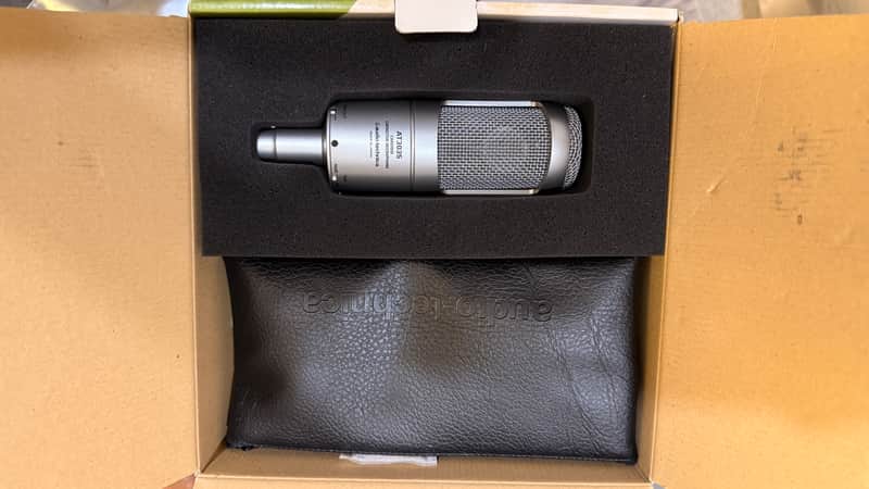Audio-Technica AT3035 Large Diaphragm Cardioid Condenser Microphone 2010s - Silver image 1
