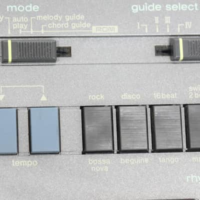 Vintage Casio MT-820 Casiotone Synth synthesizer Keyboard W RO 251 Card image 4