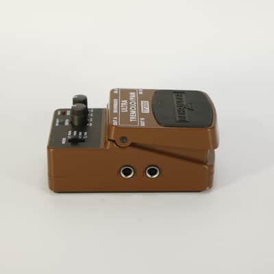 Behringer TP300 Ultra Tremolo / Pan image 6