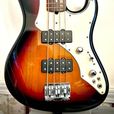 1991 Steinberger XQ-25 Five string bass 5 White Free Shipping | Reverb