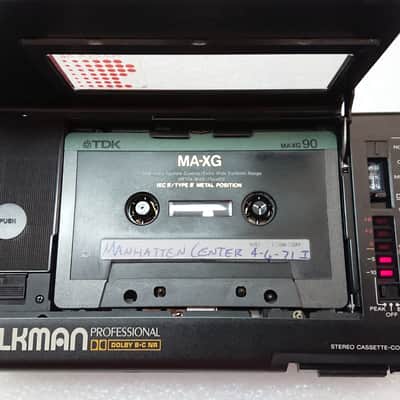 Sony WM-D6C Walkman Professional / Stereo Cassette-Corder - Perfect with the following original accessories: dedicated Sony ECM-909A Stereo Microphone & Electret Microphone Lavaliere - Perfect image 18