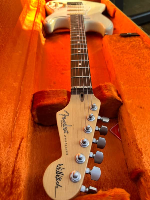 2024 Fender Jeff Beck Artist Series Stratocaster with Hot Noiseless Pickups 2001 - Present - Olympic White