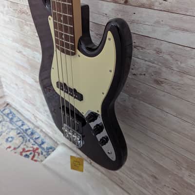 Used Squier Affinity Jazz Bass image 6