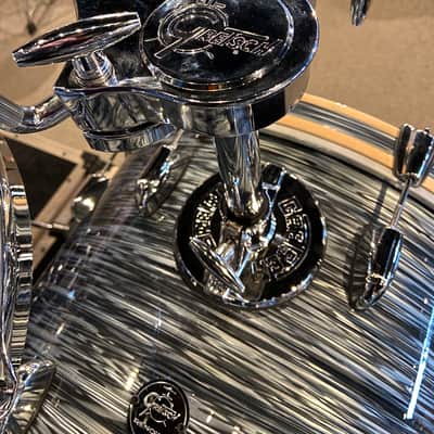 Gretsch RN2-R643 Renown 9x13 / 16x16 / 18x20" 3pc Shell Pack - Silver Oyster Pearl image 7