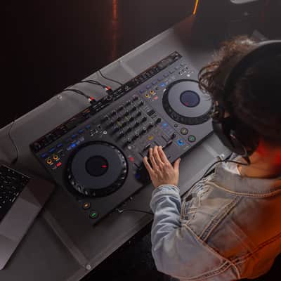 AlphaTheta DDJ-GRV6 4-Channel DJ Controller with StreamEye Cans50 Professional Studio Headphones, On-Stage Stands LPT5000 Laptop Stand, and Essential Cables for Connecting to DJ Controllers image 3