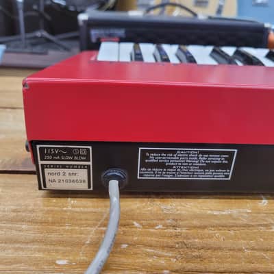Nord Lead 2 49-Key 12-Voice Polyphonic Synthesizer - Red image 11