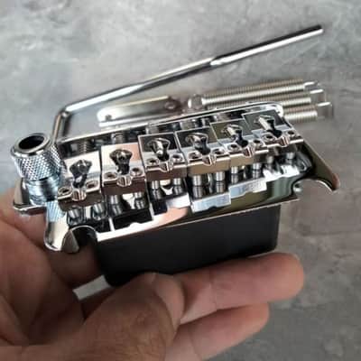 Ibanez Tremolo Bridge T1502 6 String - Chrome image 2