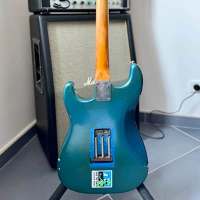 Fender Stratocaster 1966 - refin Lake Placid Blue image 3