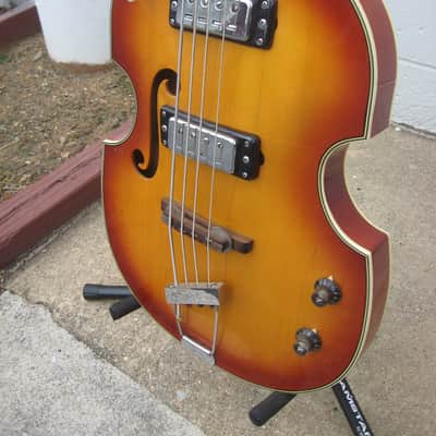 Mayfair Deluxe Bass 60's 70's Vintage Sunburst Case, Kent Teisco image 4