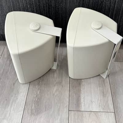 QSC AcousticCoverage AC-S6T 6.5-inch 2-way Surface-mount Speakers image 2