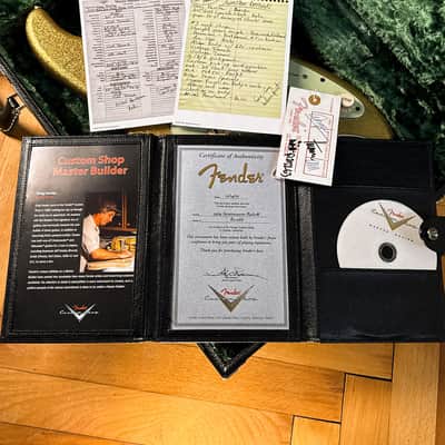2005 Fender 64 Greg Fessler Strat Gold Sparke Masterdesign image 5