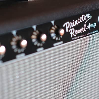 Fender '65 Princeton Reverb Reissue 12-Watt 1x10" Guitar Combo 2008 - Present - Black image 5