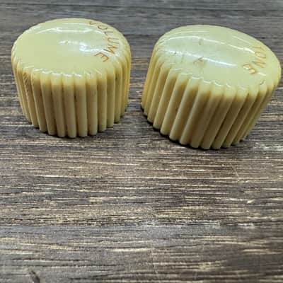 Harmony Cupcake Volume & Tone Knobs 60s - Cream Rocket Stratotone Airline image 6