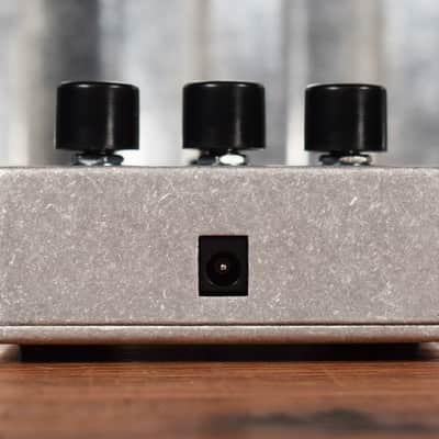 Electro-Harmonix EHX Stereo Electric Mistress Flanger Chorus Guitar Effect Pedal image 5