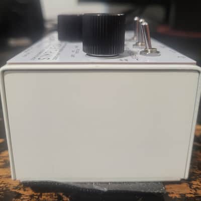 DSM & Humboldt Electronics Simplifier 2010s - Silver image 5