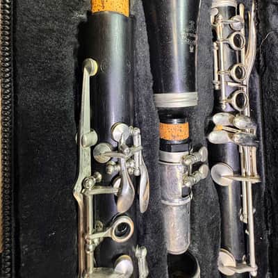 Buffet Crampon E11 Intermediate Bb Clarinet 1980s - Black image 6