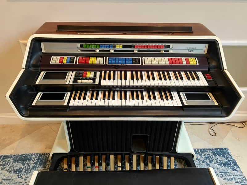 Thomas 2001 Vintage Keyboard Synthesizer Drum Machine image 1