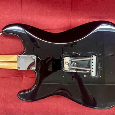 Fender Special Edition Standard Stratocaster HSS 2015 - Black w/ Duncan Pearly Gates image 12