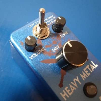 heavy metal mini pedal- sparkle blue image 4