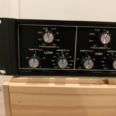 Moog MKPE Three Band Parametric Equalizer 1970s - Black image 2