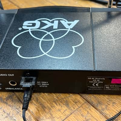 AKG SR40 Diversity Wireless System image 3