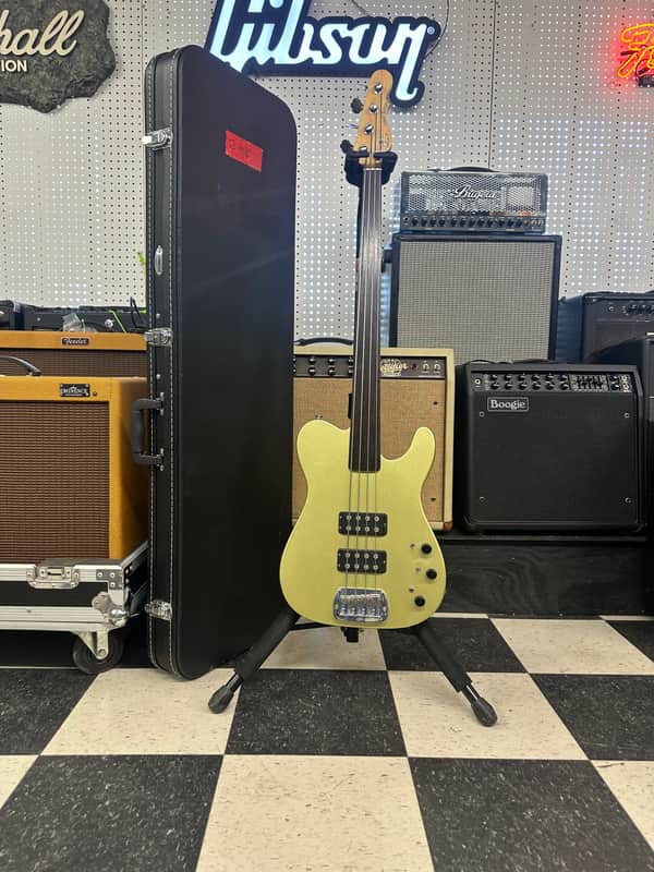G&L ASAT Fretless Bass 90s image 1