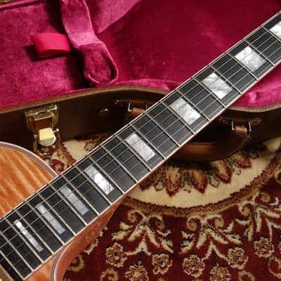 Gibson Custom Shop Les Paul Custom  2016 - Figured Pink Widow image 4