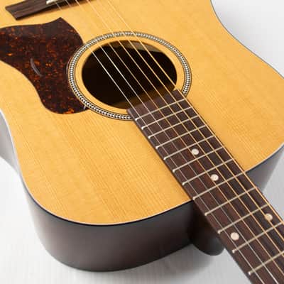 Seagull Guitars S6 Cedar Original Acoustic Guitar - Natural image 6