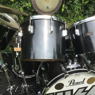 Pearl Peter Criss 1970’s KISS Alive 2  Drum Set Black/Chrome 14-Piece Fiberglass Concert Tom Drums image 8