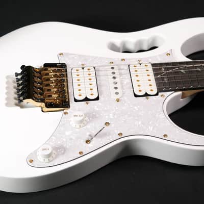 Ibanez JEM7VPWH Steve Vai Signature 6str Electric Guitar w/Bag - White 816 image 15