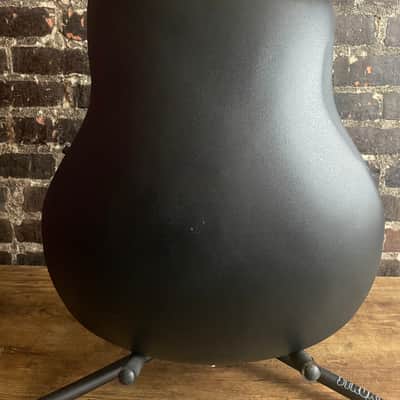 Ovation Celebrity Left-handed Acoustic-electric Guitar - Natural (USED) image 3