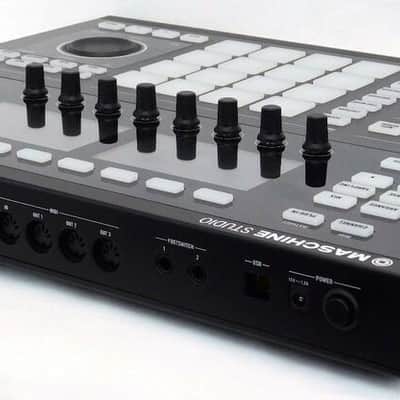 Native Instruments MASCHINE Studio + Software 2.0 + Neuwertig + OVP + Garantie image 8
