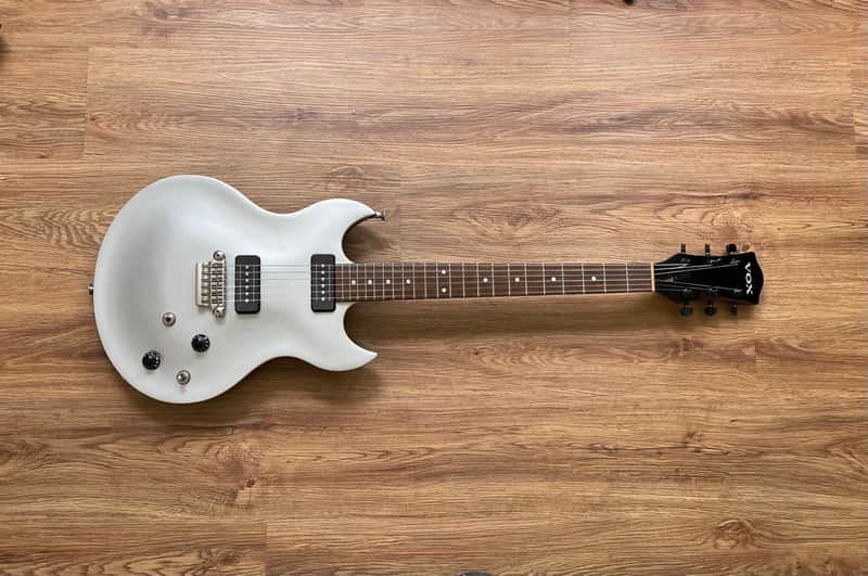 Vox SDC-33 - Silver Double Cutaway image 1