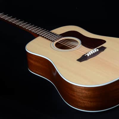 Guild USA D-40 Standard Natural image 4