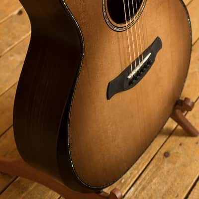 Taylor 900 Series | Builder's Edition 914ce - Wild Honey Burst 2024 image 6
