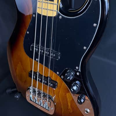G&L Tribute JB 4-String Bass Guitar 3-Tone Sunburst Finish image 7