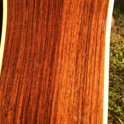 Classic Martin D-28 Dreadnought with Cutaway -DC-28 1994 Vintage Natural image 4