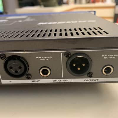 Samson S Curve 215 Dual 15-Band Graphic Equalizer image 5