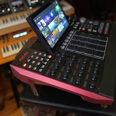 Akai MPC X Standalone Sampler / Sequencer 2017 - Present - Black image 4