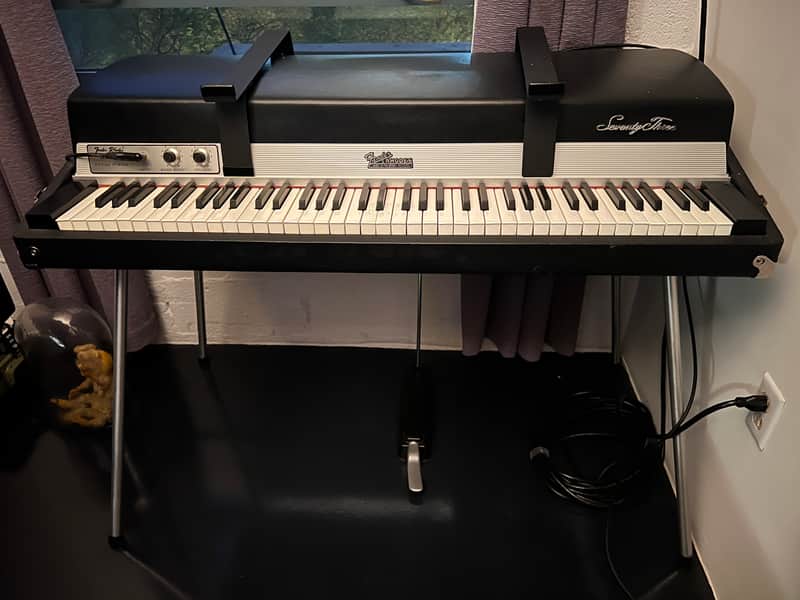 Fender Rhodes Mark I Stage 73-Key Electric Piano 1969 - 1974 - Black Rounded Top image 1
