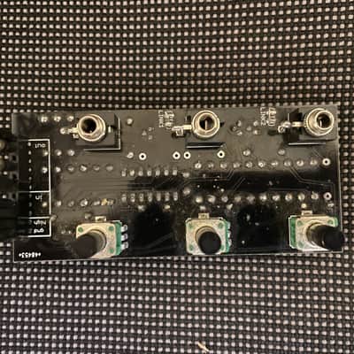 Gieskes 3TrinsRGB+1c Standalone Video Synthesizer image 3