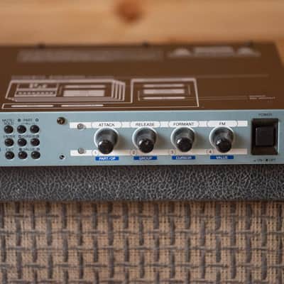 Yamaha Japan FS1R FM & Formant Tone Generator - Rack Unit image 3
